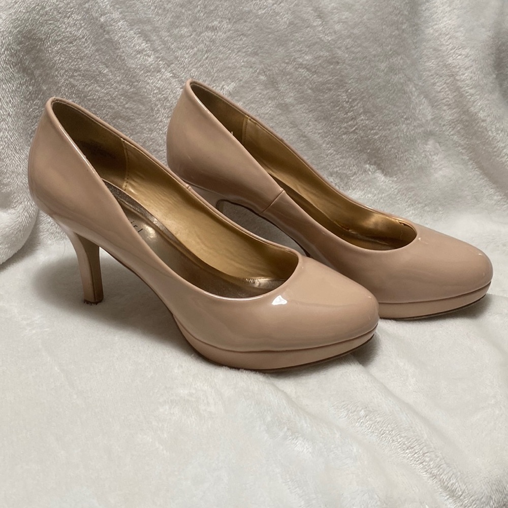 Madden girl nude pumps, 9